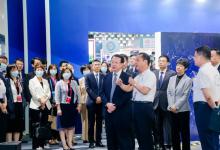 上海市委副书记、市长龚正莅临上交会上海电气展台|上海电气不断聚焦智慧能源、智能制造、数智集成等业务领域