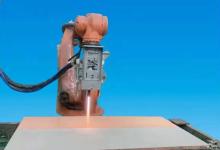 首钢机电结晶器铜板机器人涂熔技术达到国内领先水平