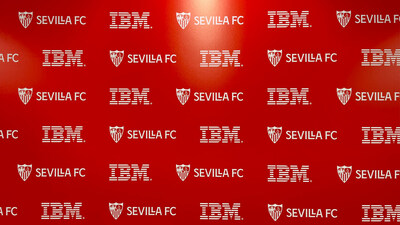 西班牙塞维利亚足球俱乐部利用 IBM watsonx 生成式 AI 改变球探的工作方法