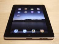 苹果推出iPad平板电脑 新一代无线设备横空出世