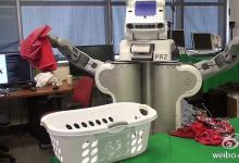 PR2系列机器人：能洗衣服、会叠衣服