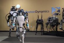 潘云鹤：人工智能机器人离我们有多远？