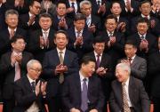 习近平会见探月工程嫦娥五号任务参研参试人员代表并参观月球样品和探月工程成果展览