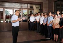 李克强:以发展促就业 以就业保民生|李克强考察民政部和人力资源社会保障部并主持召开座谈会