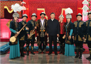 习近平：共建“一带一路”，新疆不再是边远地带，而是一个枢纽地带 |习近平在新疆乌鲁木齐市考察调研|习近平：我很重视社区工作