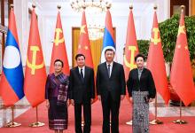 习近平同老挝人民革命党中央总书记、国家主席通伦举行会谈