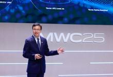 华为杨超斌：AI-Centric Network解决方案，助力运营商抓住智能时代新机遇