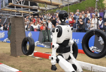 全球首个全自主机器人勇士挑战赛冠军诞生！具身天工3.0登顶