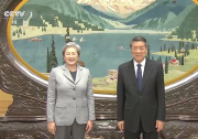 何立峰会见美国超威半导体公司董事会主席兼首席执行官苏姿丰