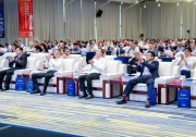 知行机器人亮相2026中国半导体企业家上海第四届大会，以具身智能赋能产业升级