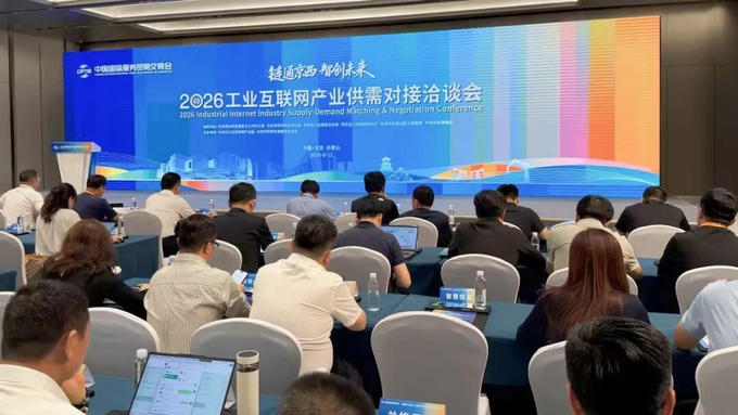 跳出展台:具身机器人,从技能展示走向产业深度落地