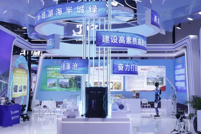一周六展!图灵量子携光量子计算全栈技术成果亮相六大行业盛会