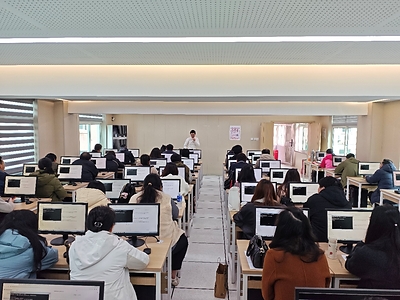 (开展人工智能训练师课程培训) (开展人工智能训练师课程培训)