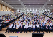 电子科技大学科技创新与产业创新融合发展大会暨第十一届全球校友会会长秘书长联席会举行