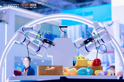 图:大模型具身遥操交互机器人 图:大模型具身遥操交互机器人