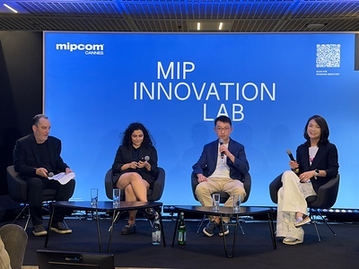 Stephen Liu, Chief Financial Officer of NetShort (second from the right), speaks at the MIPCOM panel “Beyond the Gold Rush: What’s Next in Vertical Storytelling?” Stephen Liu, Chief Financial Officer of NetShort (second from the right), speaks at the MIPCOM panel “Beyond the Gold Rush: What’s Next in Vertical Storytelling?”